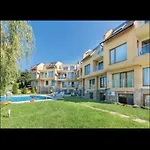 Sea ​​view Apartment